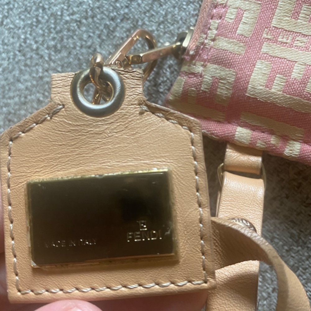 Authentic Fendi pouch - Picture 5 of 5